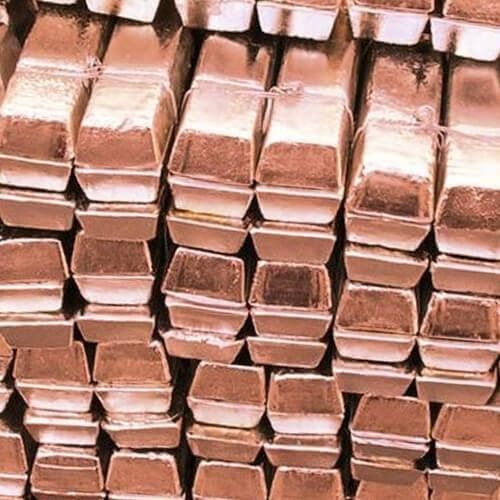 Цена на медь упала на 4% в сторону $4 из-за опасений по поводу спроса